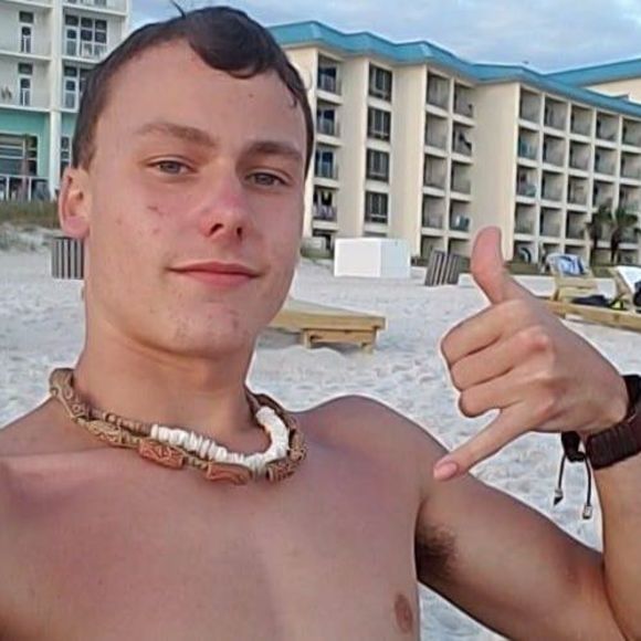 Meet your Posher, William - Picture 1 of 1